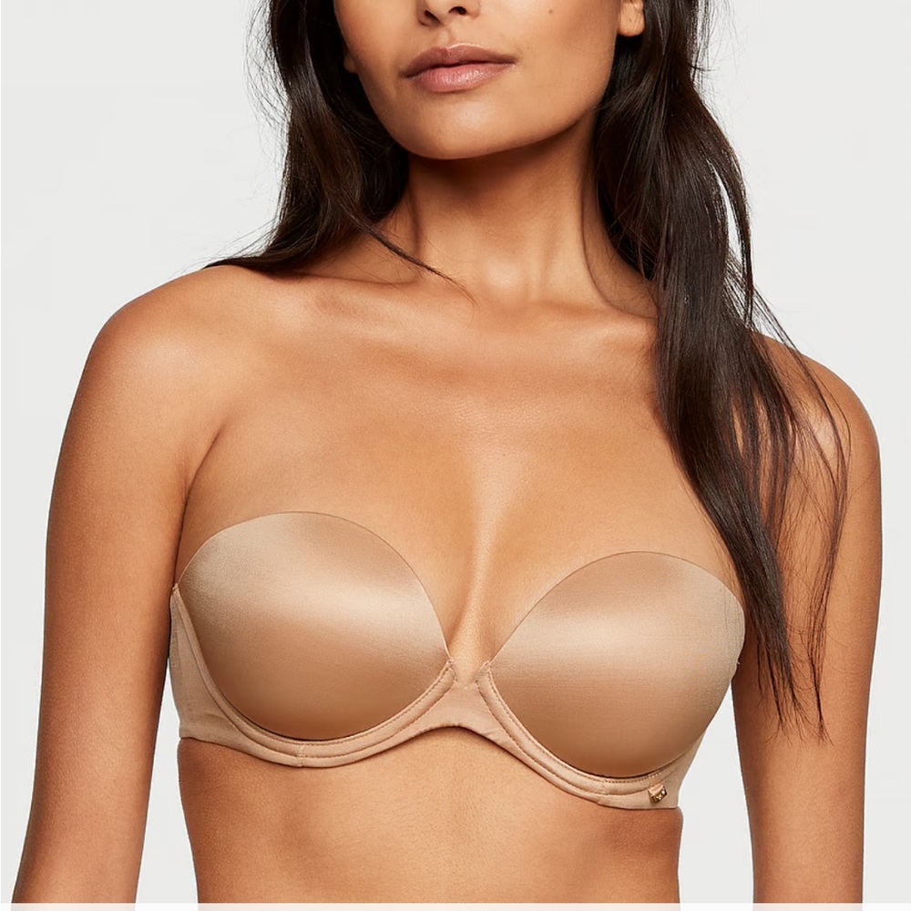 Victoria’s Secret Very sexy strapless push up bra 34D